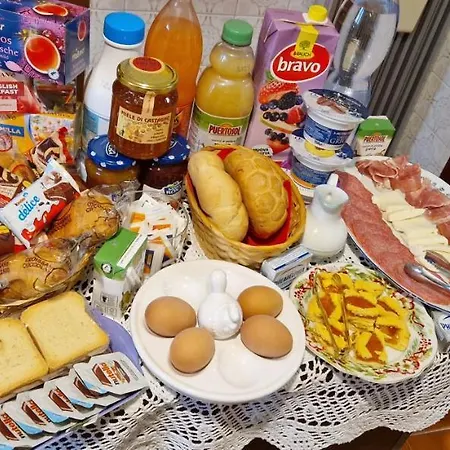 فندق مبيت وإفطار Nina