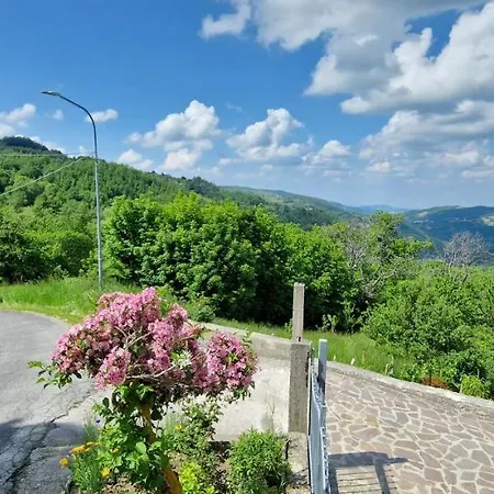 Nina San Benedetto Val di Sambro