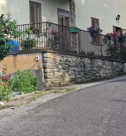 Nina فندق مبيت وإفطار *